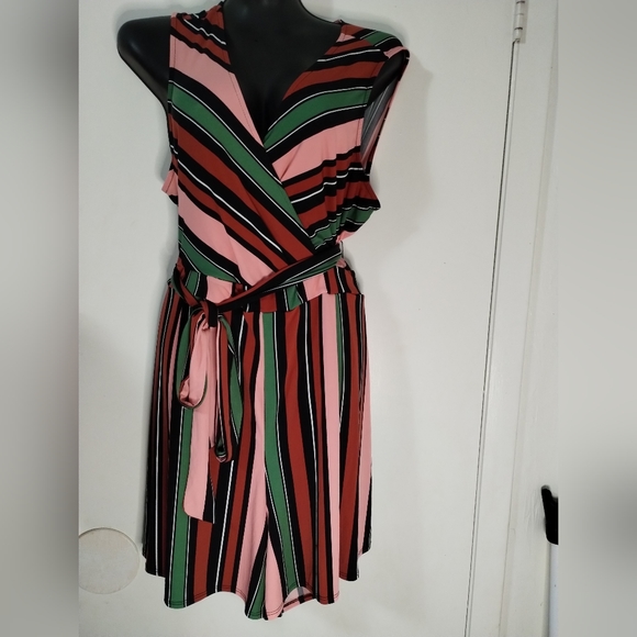 Torrid Studio Knit Surplice Romper Women's Size 3X - Picture 4 of 12